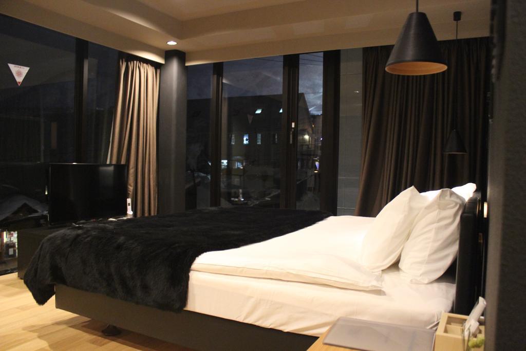 Matthew Suites Ōmagari Zimmer foto